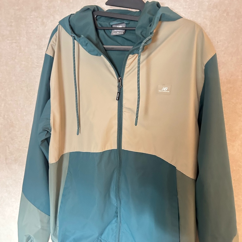 New Balance Men's Green and Tan Windbreaker